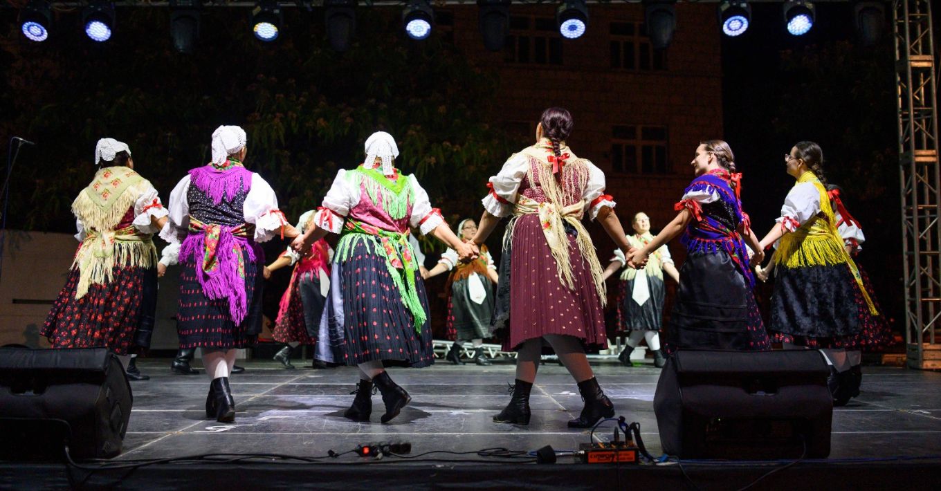 XVII. Smotru hrvatskog izvornog folklora „Silo na ognjištu“